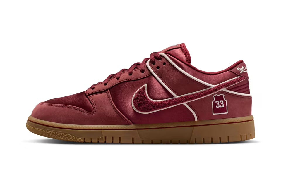 Kobe x Nike Dunk Low Merion Away